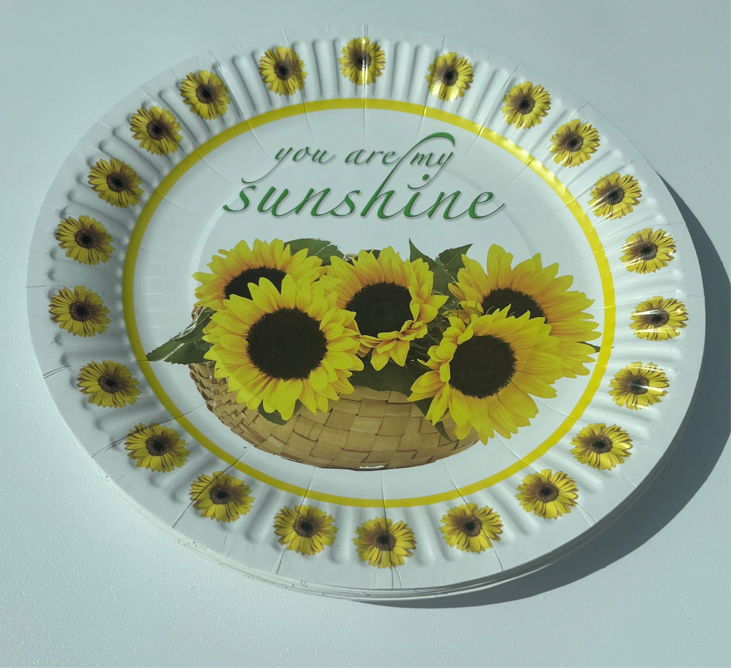 Disposable paper plate 7inch SunFlowers Pack of 25pcs.