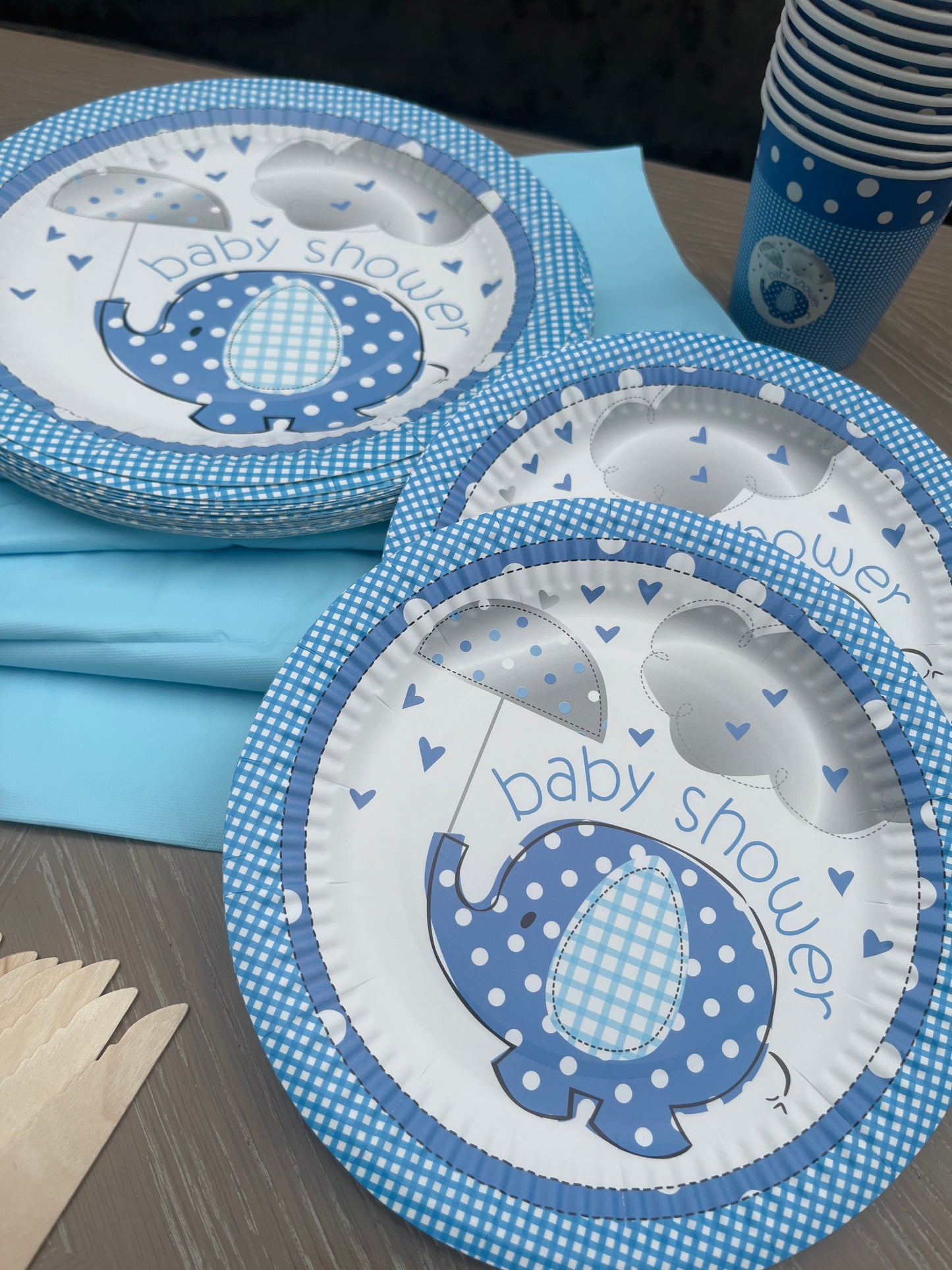Disposable tableware 201 pcs - Baby Shower Blue.